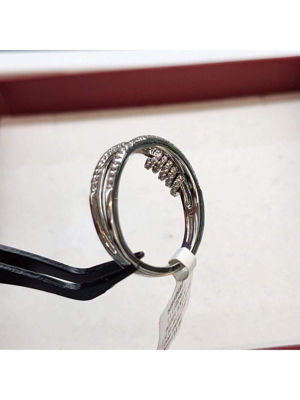 Last One Sterling Silver 925 Twisted Design Sparkling Band - Picture 7 of 8
